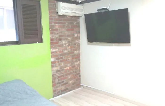 Oppa Hostel Seoul